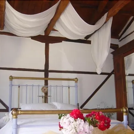 Pavezzo Country Retreat شقة فندقية Katouna