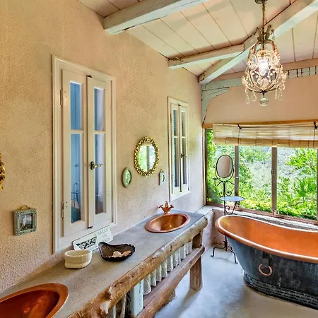 Pavezzo Country Retreat