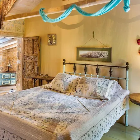 Hotel apartamentowy Pavezzo Country Retreat