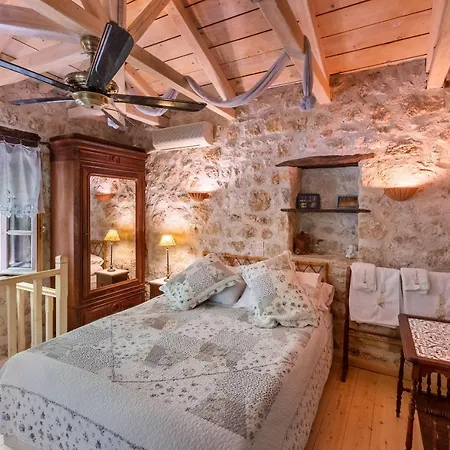 Aparthotel Pavezzo Country Retreat 3*
