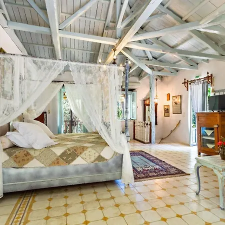 Pavezzo Country Retreat 3* Katouna