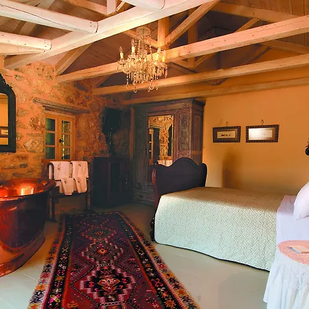 アパートホテル Pavezzo Country Retreat Katouna