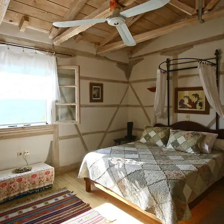 Pavezzo Country Retreat 4*