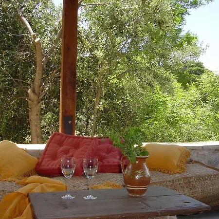 Pavezzo Country Retreat Hotel apartamentowy