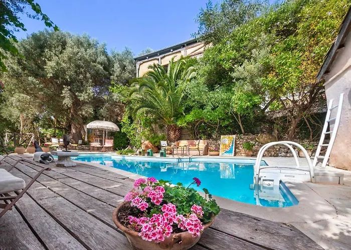 Pavezzo Country Retreat 4*