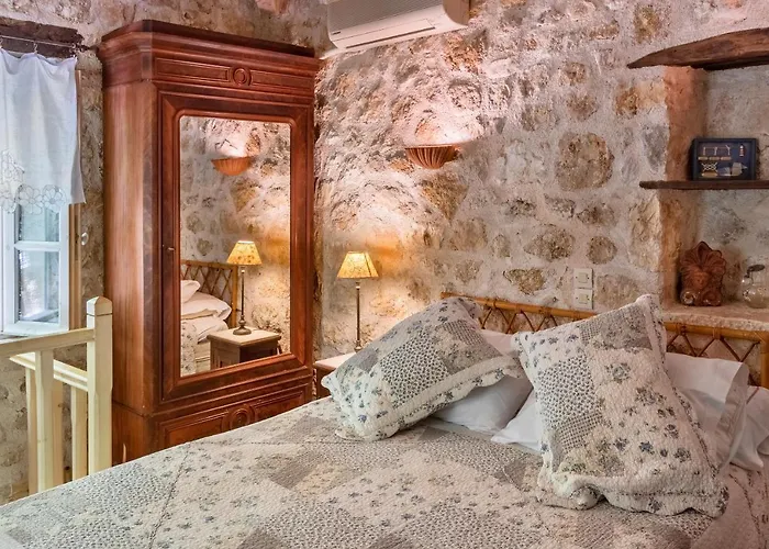 Aparthotel Pavezzo Country Retreat 4*