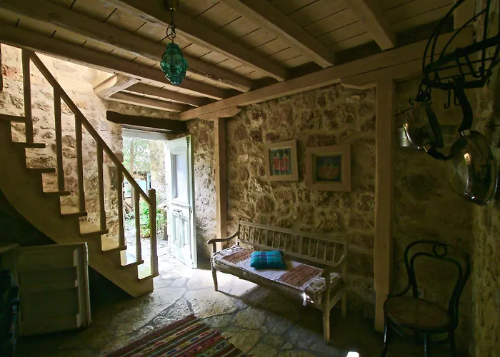 Aparthotel Pavezzo Country Retreat