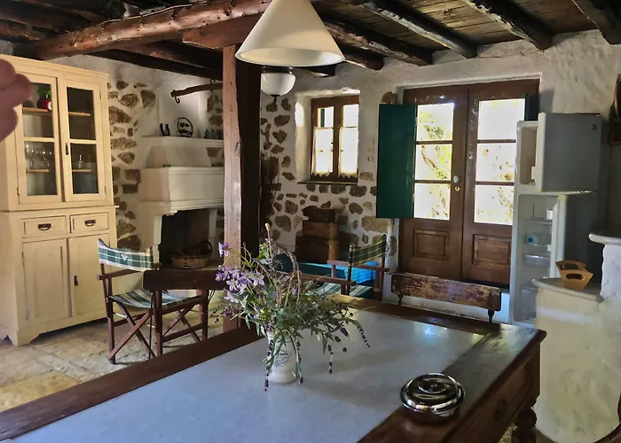 Pavezzo Country Retreat