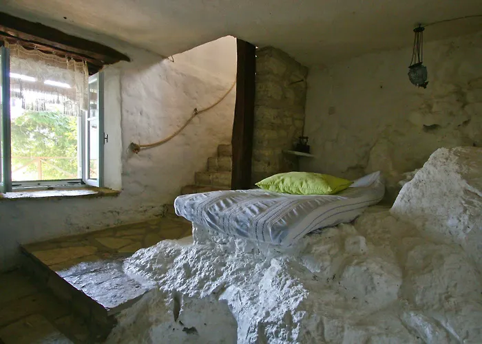 Pavezzo Country Retreat Aparthotel Katouna