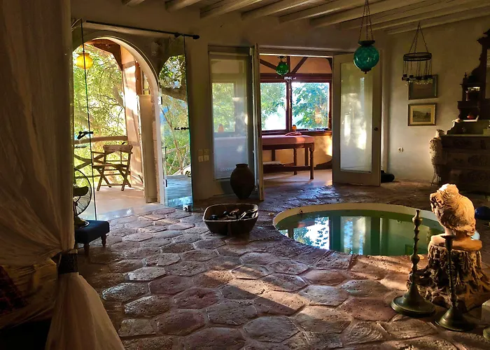 Aparthotel Pavezzo Country Retreat 4*