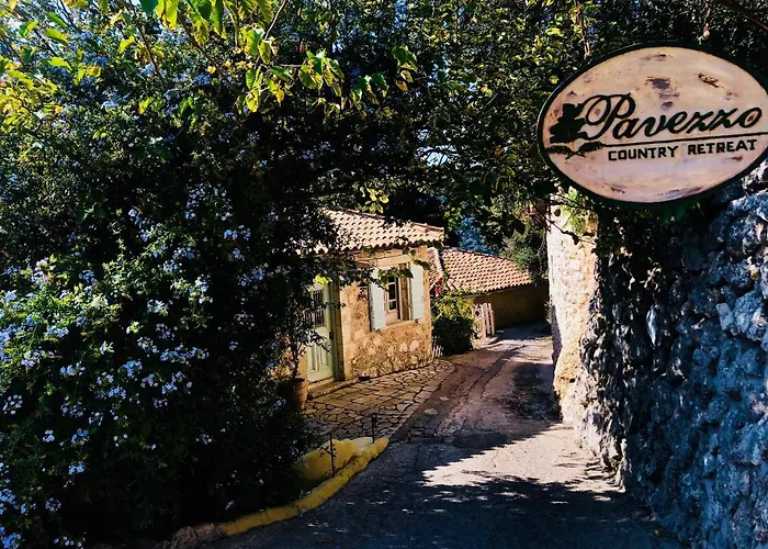 Pavezzo Country Retreat Aparthotel